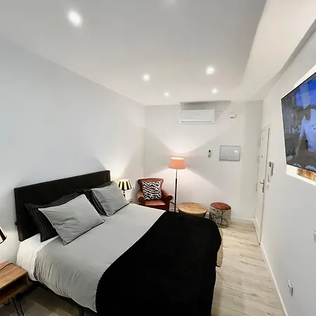 Puerta Del Sol House Apartment Madrid Exterior photo